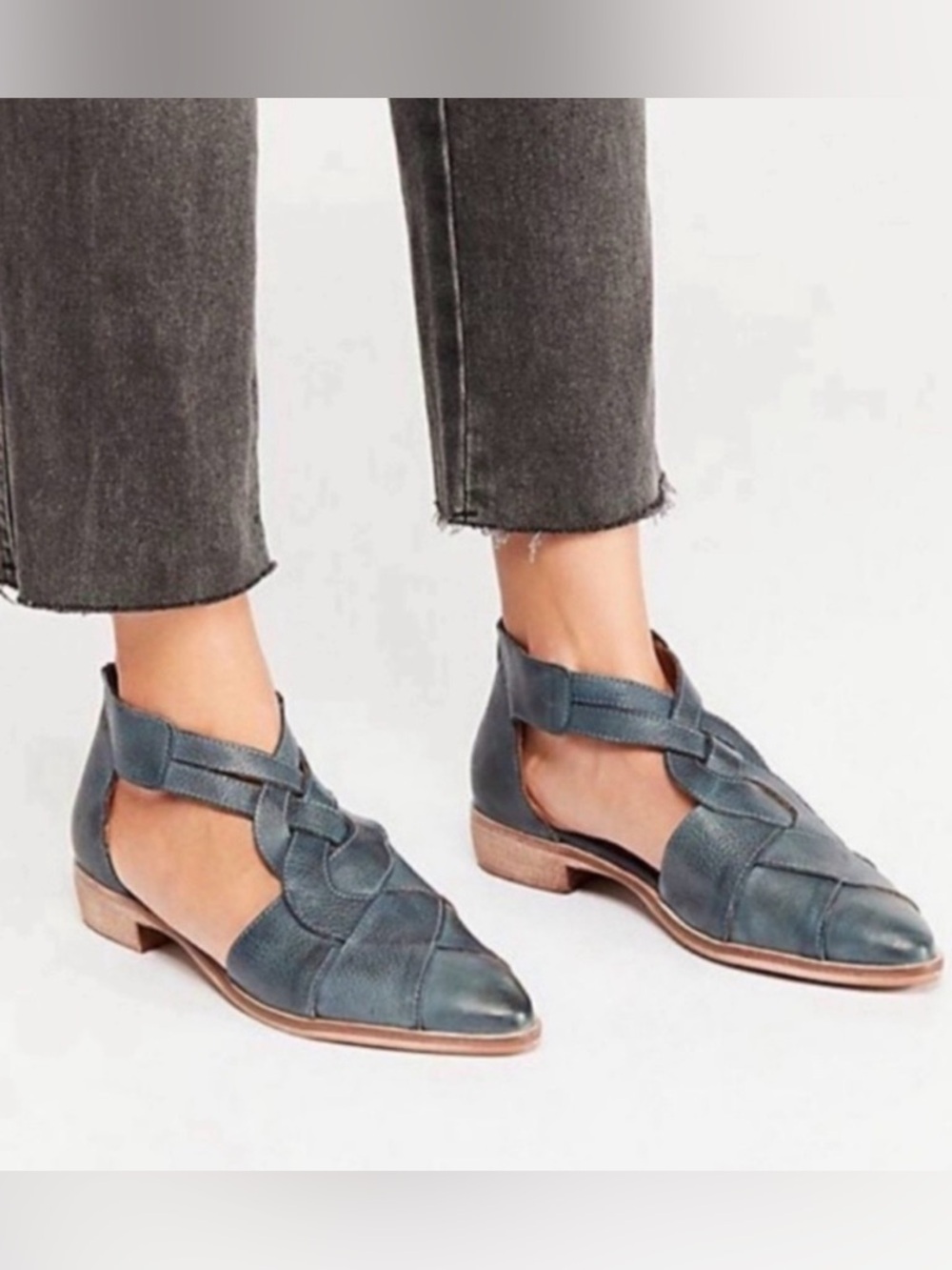 Free People Leather Wanderlust Flat Pointed Toe Shoes Gray / Slate 39